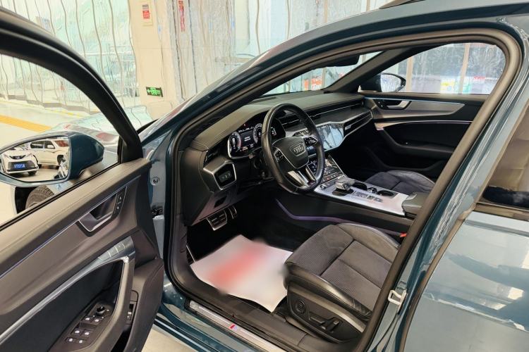 Used Audi A6 2021 Avant Avant-garde 45 TFSI Prestige Dynamic Edition Interior 4