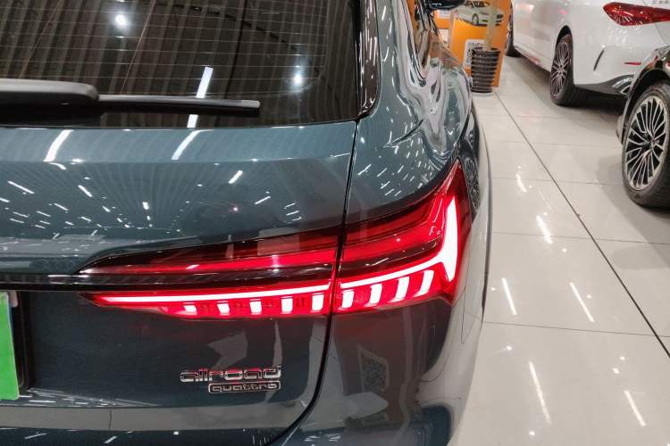 Used Audi A6 2021 allroad quattro Explorer 55 TFSI Prestige Off-Road Model Right Rear Taillight
