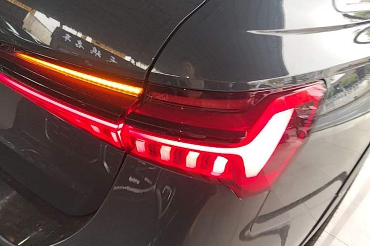 Used Audi A6 2021 allroad quattro Explorer 55 TFSI Prestige Off-Road Model Right Rear Taillight