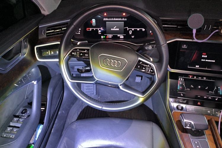 Used Audi A6 2021 allroad quattro Explorer 55 TFSI Prestige Off-Road Model Steering Wheel