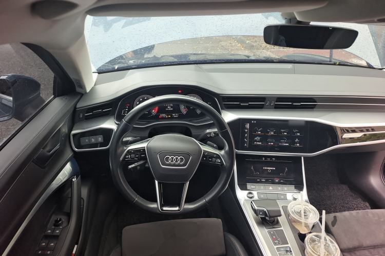 Used Audi A6 2021 Avant Avant-garde 45 TFSI Prestige Dynamic Edition Steering Wheel