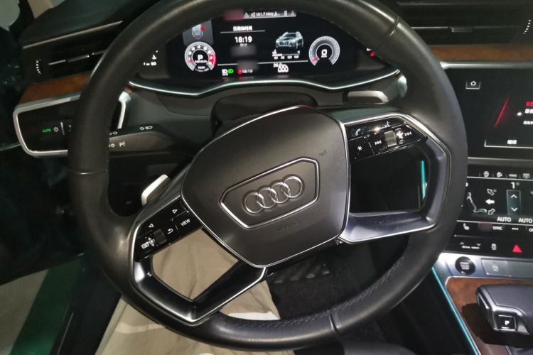 Used Audi A6 2021 allroad quattro Explorer 55 TFSI Prestige Off-Road Model Steering Wheel