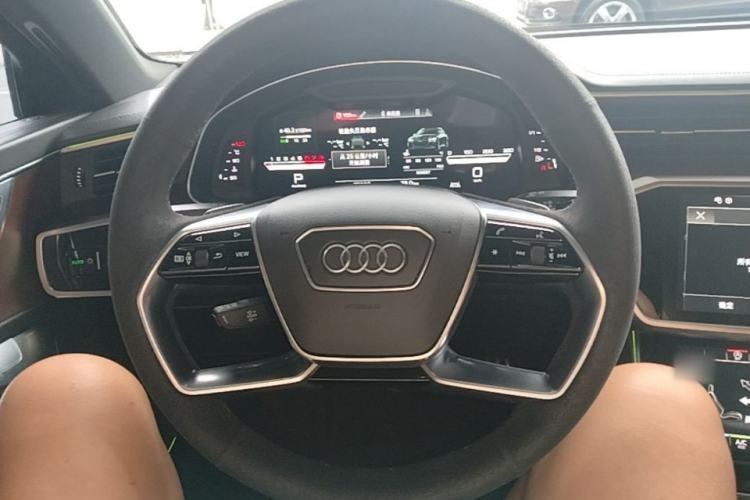 Used Audi A6 2021 allroad quattro Explorer 55 TFSI Prestige Off-Road Model Steering Wheel