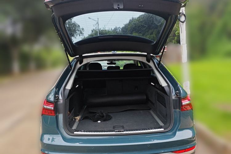 Used Audi A6 2021 allroad quattro Explorer 55 TFSI Prestige Off-Road Model Trunk