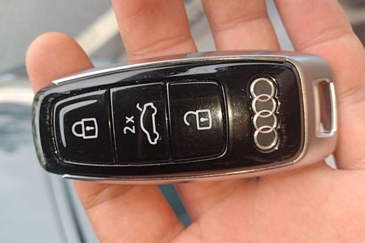 Used Audi A6 2021 allroad quattro Explorer 55 TFSI Prestige Off-Road Model Vehicle Key