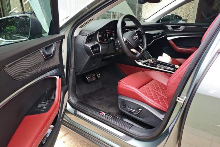 Used Audi A6 2021 allroad quattro Explorer 55 TFSI Prestige Off-Road Model Driver Seat