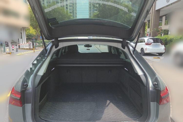 Used Audi A6 2021 allroad quattro Explorer 55 TFSI Adventure Edition Trunk