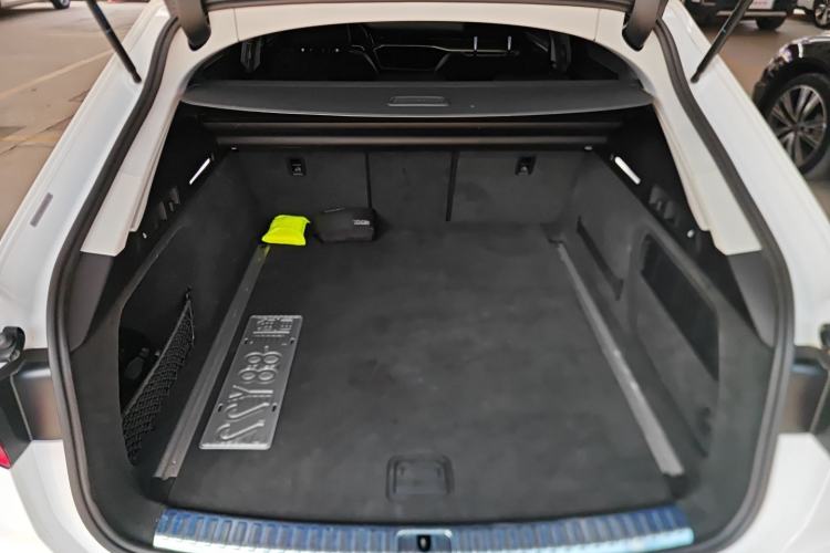 Used Audi A6 2021 Avant Avant-garde 45 TFSI Prestige Dynamic Edition Trunk