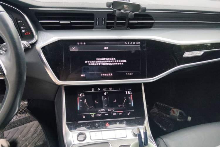 Used Audi A6 2022 allroad quattro Explorer 55 TFSI Prestige Off-Road Model Audio And AC Panel