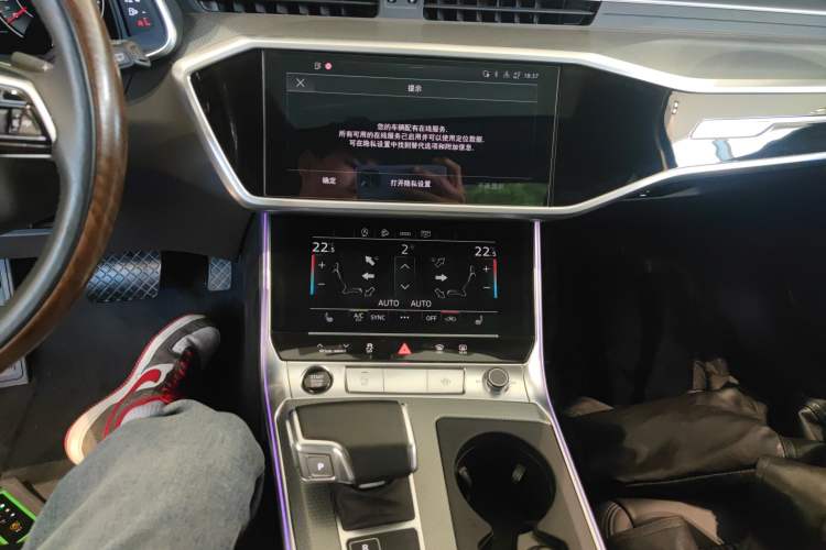 Used Audi A6 2022 allroad quattro Explorer 55 TFSI Prestige Off-Road Model Audio And AC Panel