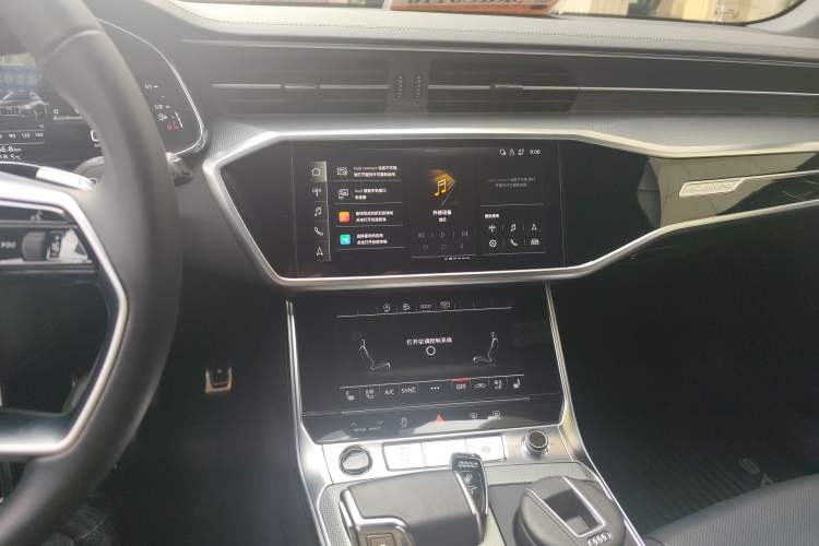 Used Audi A6 2022 allroad quattro Explorer 55 TFSI Prestige Off-Road Model Audio And AC Panel