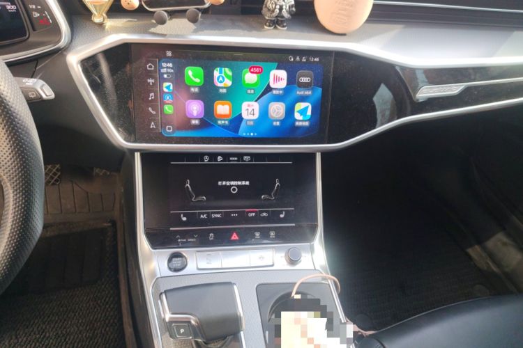 Used Audi A6 2022 allroad quattro Explorer 55 TFSI Prestige Off-Road Model Audio And AC Panel