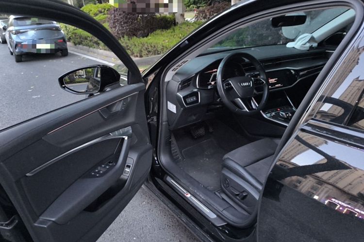 Used Audi A6 2022 Avant Futurist 45 TFSI Prestige Dynamic Edition Driver Seat