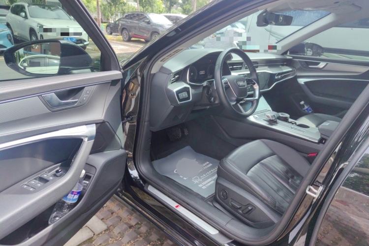 Used Audi A6 2022 Avant Futurist 40 TFSI Luxury Dynamic Model Driver Seat