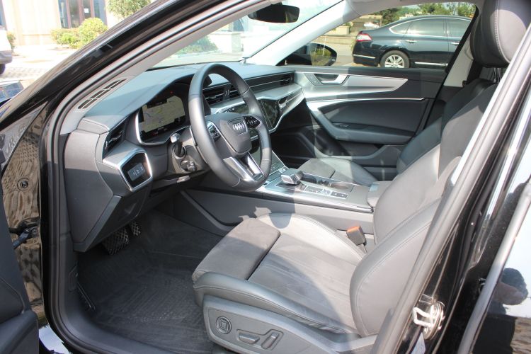 Used Audi A6 2022 Avant Futurist 45 TFSI Prestige Dynamic Edition Driver Seat