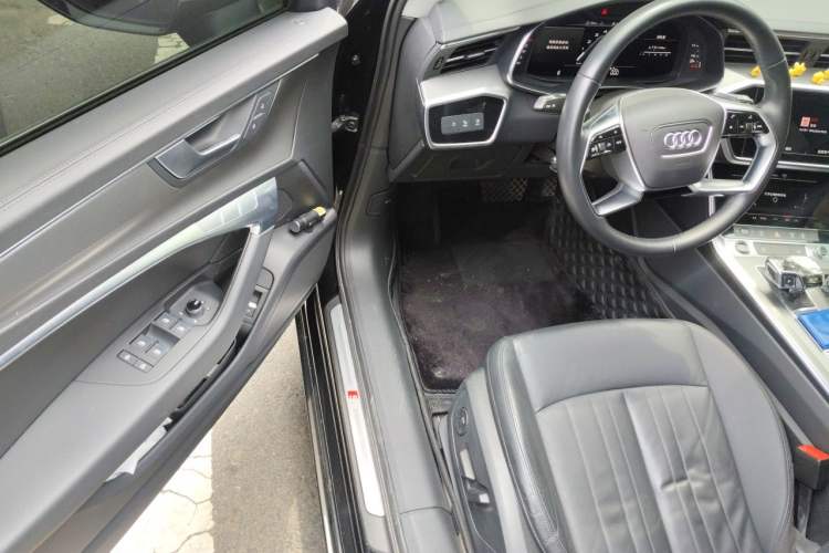 Used Audi A6 2022 Avant Futurist 40 TFSI Luxury Dynamic Model Driver Seat