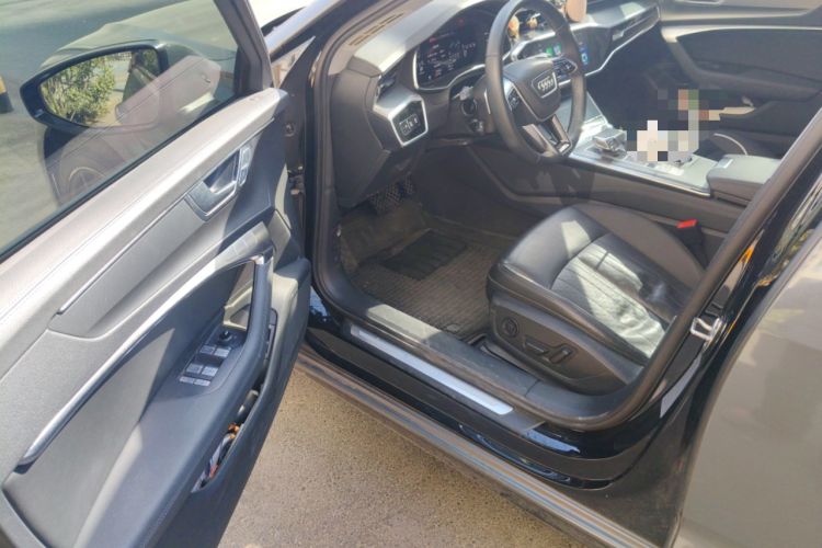Used Audi A6 2022 allroad quattro Explorer 55 TFSI Prestige Off-Road Model Driver Seat