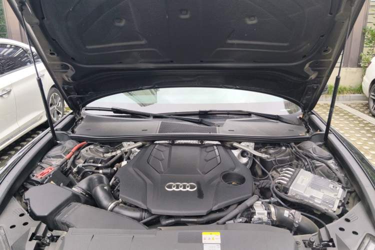 Used Audi A6 2022 allroad quattro Explorer 55 TFSI Prestige Off-Road Model Engine Bay