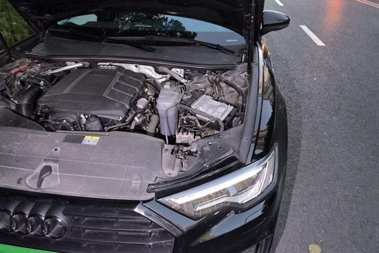 Used Audi A6 2022 Avant Futurist 45 TFSI Prestige Dynamic Edition Engine Bay Left