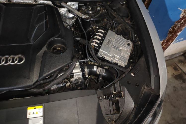 Used Audi A6 2022 allroad quattro Explorer 55 TFSI Prestige Off-Road Model Engine Bay Left