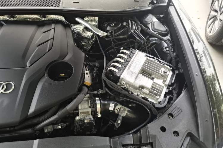 Used Audi A6 2022 allroad quattro Explorer 55 TFSI Prestige Off-Road Model Engine Bay Left