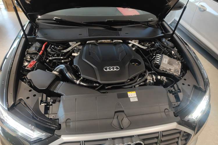 Used Audi A6 2022 allroad quattro Explorer 55 TFSI Prestige Off-Road Model Engine Bay