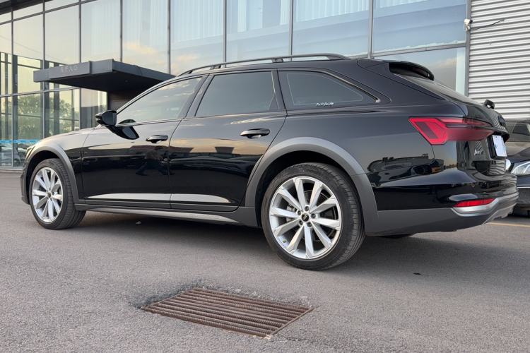 Used Audi A6 2022 allroad quattro Explorer 55 TFSI Prestige Off-Road Model Exterior 2