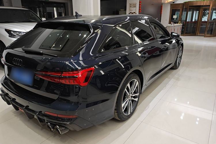 Used Audi A6 2022 Avant Futurist 45 TFSI Prestige Dynamic Edition Exterior 3