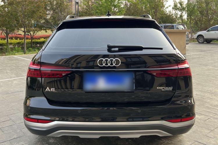 Used Audi A6 2022 allroad quattro Explorer 55 TFSI Prestige Off-Road Model Exterior 4