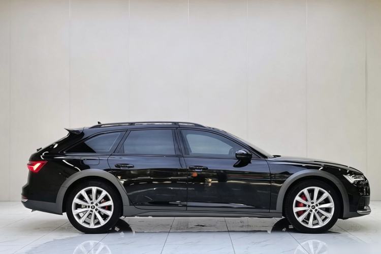 Used Audi A6 2022 allroad quattro Explorer 55 TFSI Prestige Off-Road Model Exterior 4