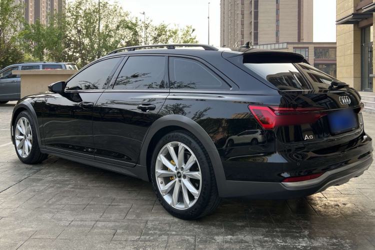 Used Audi A6 2022 allroad quattro Explorer 55 TFSI Prestige Off-Road Model Exterior 5