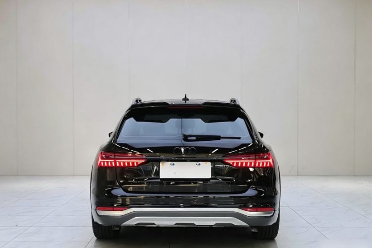 Used Audi A6 2022 allroad quattro Explorer 55 TFSI Prestige Off-Road Model Exterior 5