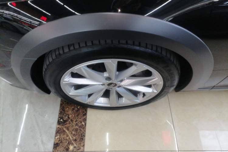 Used Audi A6 2022 allroad quattro Explorer 55 TFSI Prestige Off-Road Model Exterior 7