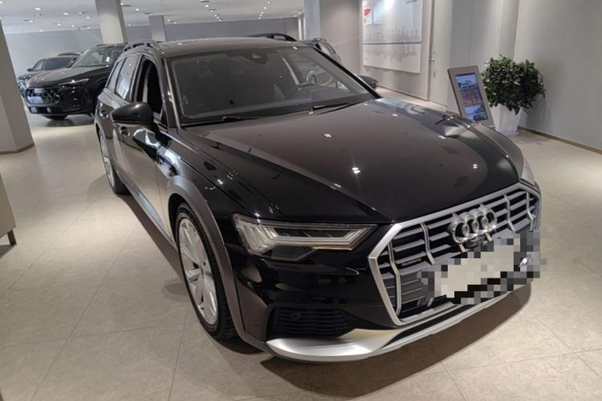 Used Audi A6 2022 allroad quattro Explorer 55 TFSI Prestige Off-Road Model Front Right 45 Deg