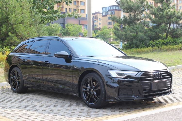 Used Audi A6 2022 Avant Futurist 45 TFSI Prestige Dynamic Edition Front Right 45 Deg