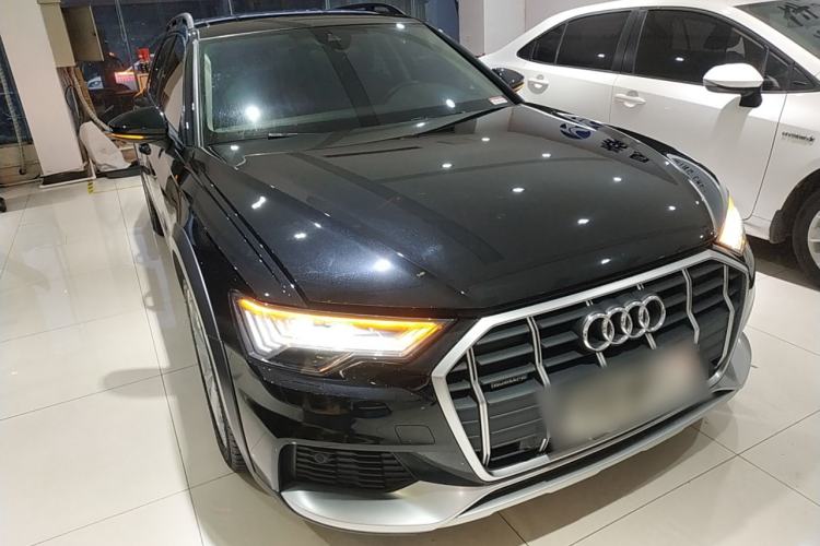 Used Audi A6 2022 allroad quattro Explorer 55 TFSI Prestige Off-Road Model Front Right 45 Deg