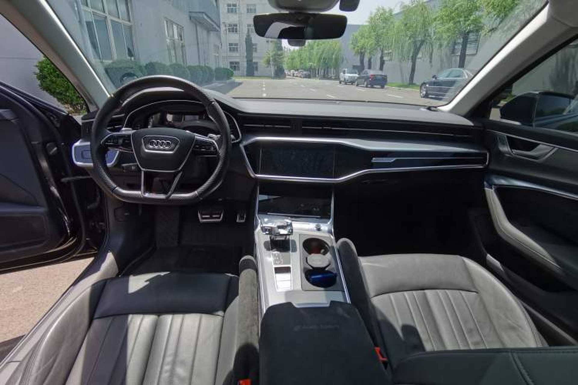 Used Audi A6 2022 allroad quattro Explorer 55 TFSI Prestige Off-Road Model Interior 1