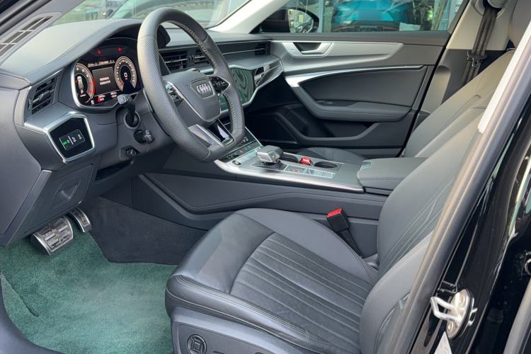 Used Audi A6 2022 allroad quattro Explorer 55 TFSI Prestige Off-Road Model Interior 1