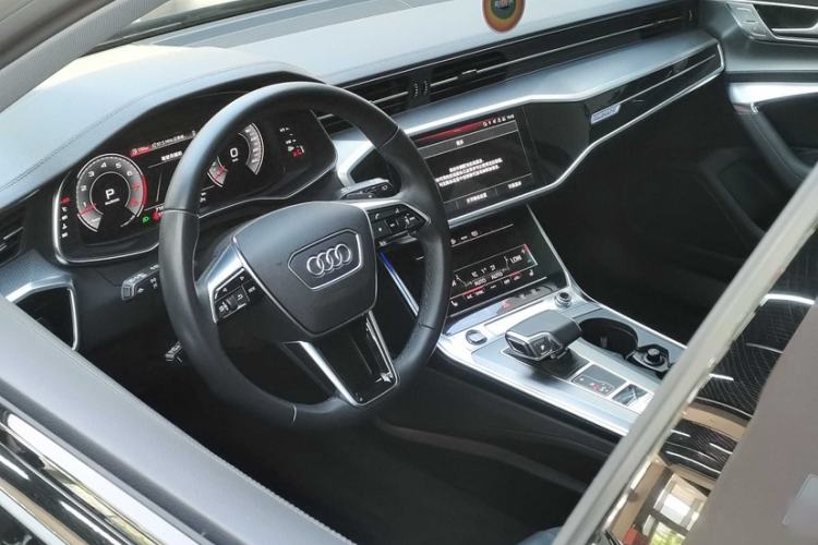 Used Audi A6 2022 allroad quattro Explorer 55 TFSI Prestige Off-Road Model Interior 1
