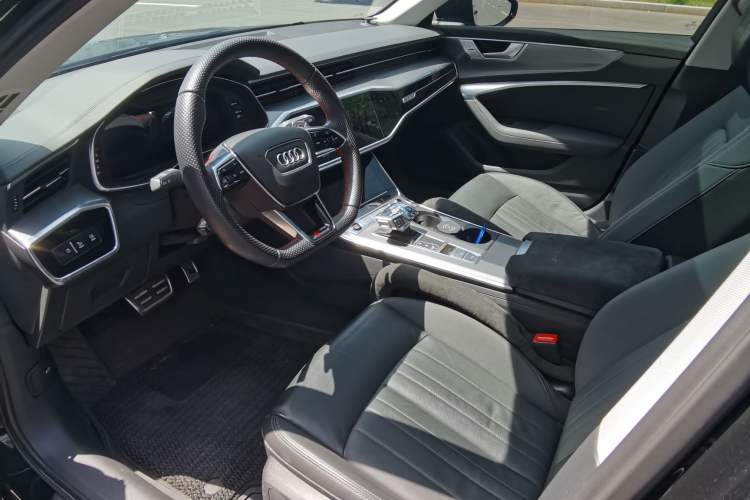 Used Audi A6 2022 allroad quattro Explorer 55 TFSI Prestige Off-Road Model Interior 2