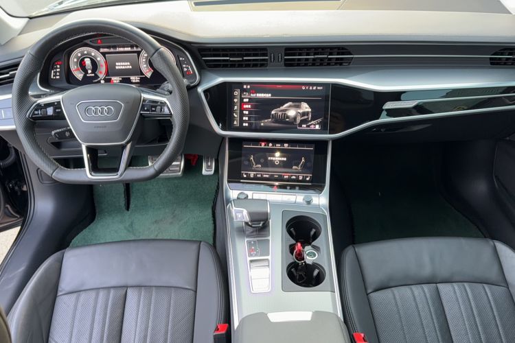 Used Audi A6 2022 allroad quattro Explorer 55 TFSI Prestige Off-Road Model Interior 3