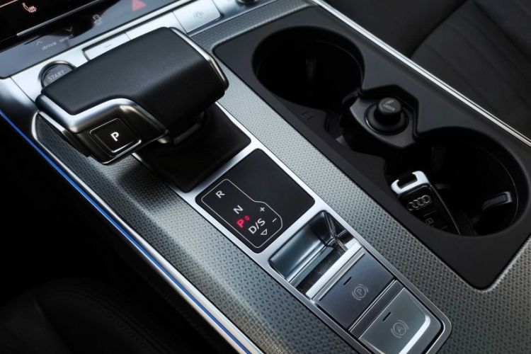 Used Audi A6 2022 allroad quattro Explorer 55 TFSI Prestige Off-Road Model Interior 5