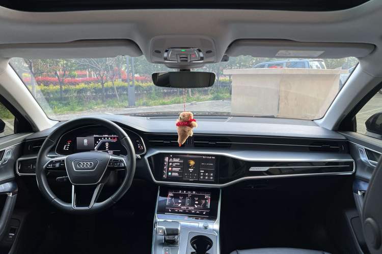 Used Audi A6 2022 allroad quattro Explorer 55 TFSI Prestige Off-Road Model Interior 8