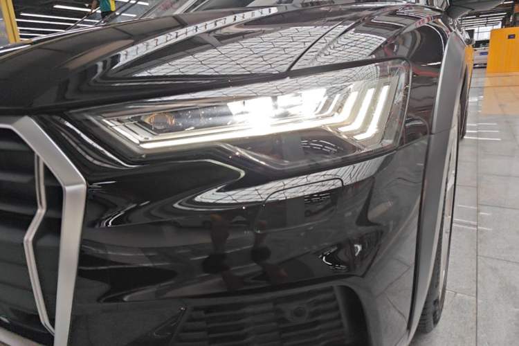 Used Audi A6 2022 allroad quattro Explorer 55 TFSI Prestige Off-Road Model Left Front Headlight