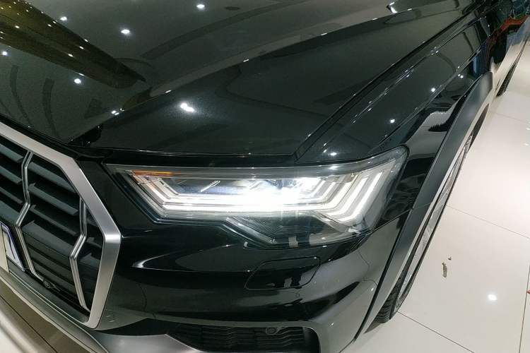 Used Audi A6 2022 allroad quattro Explorer 55 TFSI Prestige Off-Road Model Left Front Headlight