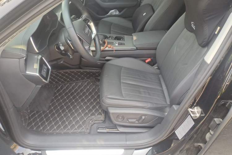 Used Audi A6 2022 Avant Futurist 40 TFSI Luxury Dynamic Model Left Front Seat
