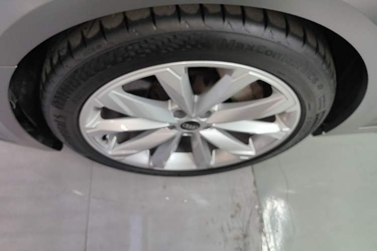 Used Audi A6 2022 allroad quattro Explorer 55 TFSI Prestige Off-Road Model Left Front Wheel Hub