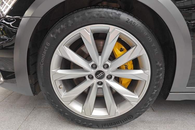 Used Audi A6 2022 allroad quattro Explorer 55 TFSI Prestige Off-Road Model Left Front Wheel Hub