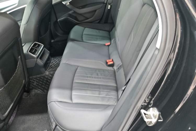 Used Audi A6 2022 allroad quattro Explorer 55 TFSI Prestige Off-Road Model Left Rear Seat