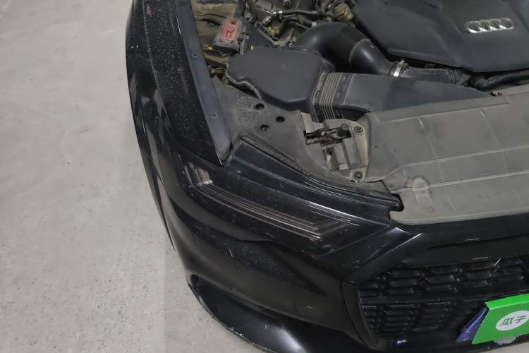 Used Audi A6 2022 allroad quattro Explorer 55 TFSI Prestige Off-Road Model Right Front Headlight